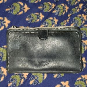 Evie Slim Consuela Leather Wallet